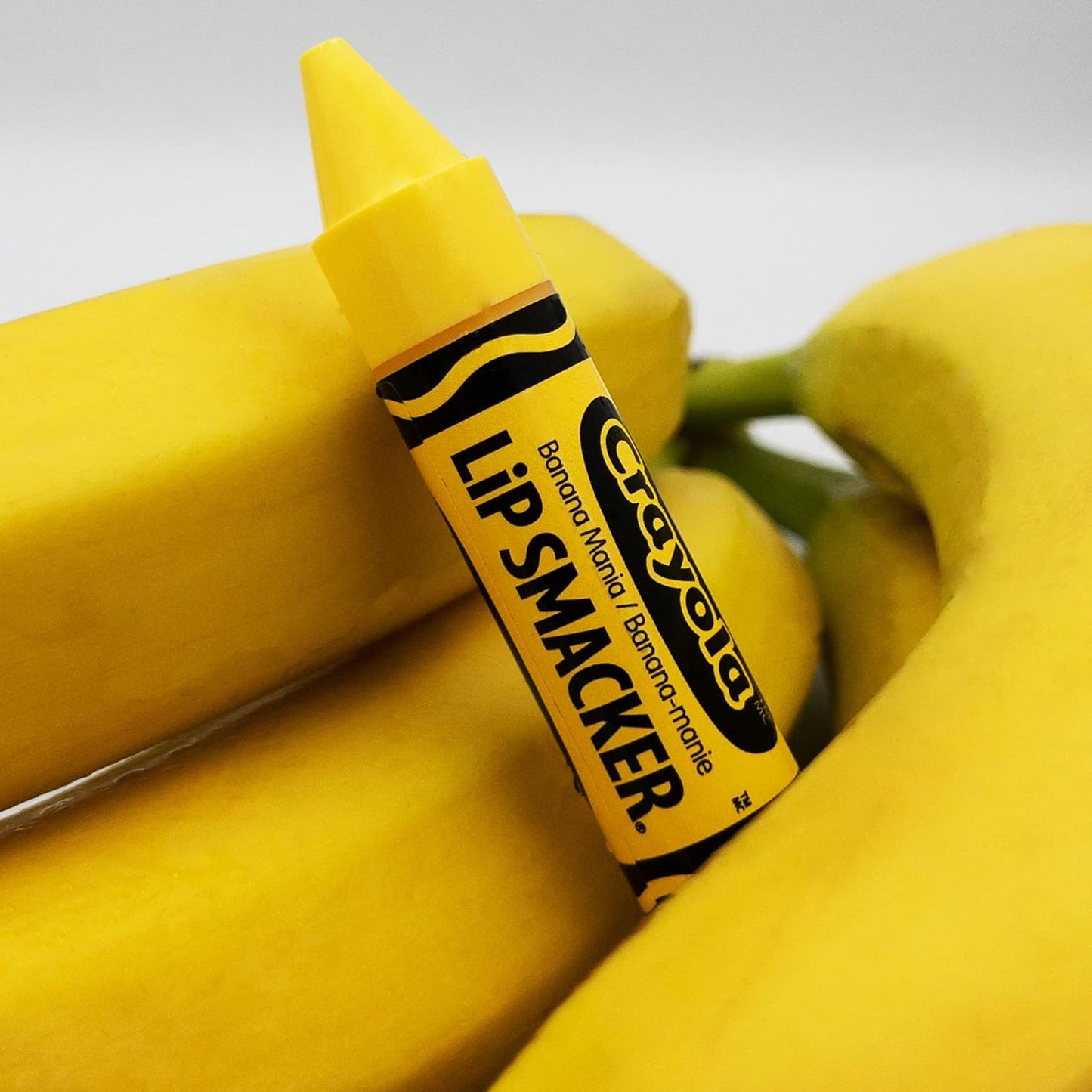 Crayola Lip Balm Party Pack - 8 Moisturizing Lip Balms, Cotton Candy, Orange, Sherbert, Watermelon, Berry, Apple, Banana, Hydrating & Protecting - Cruelty-Free